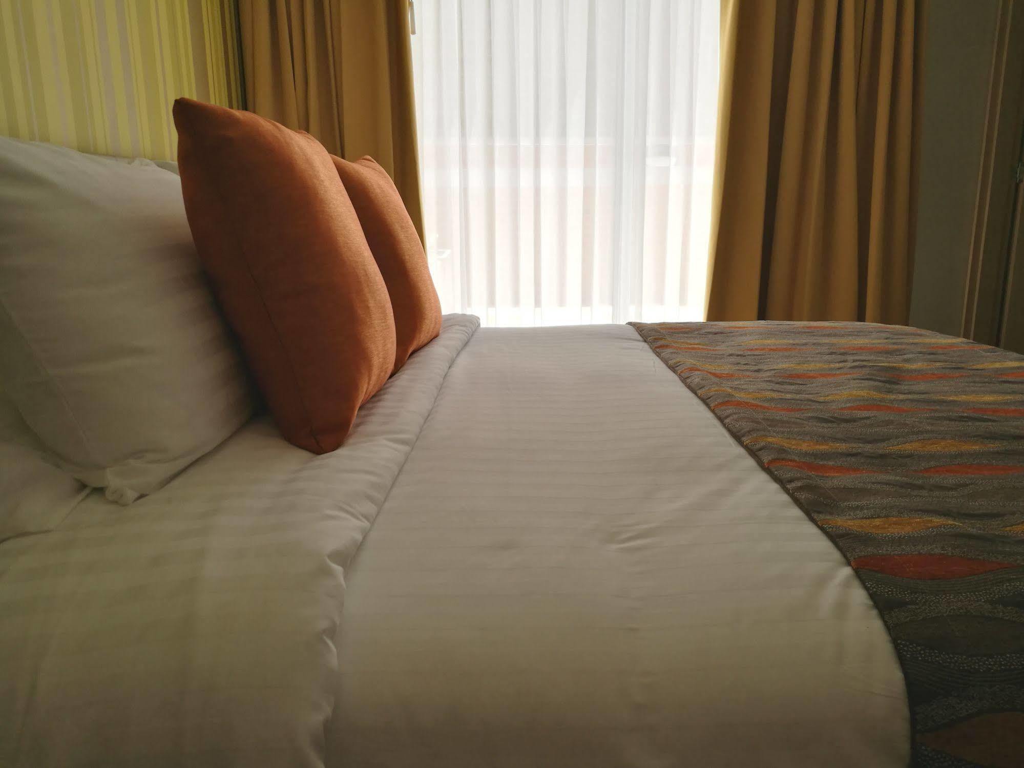 Plaza Aparthotel